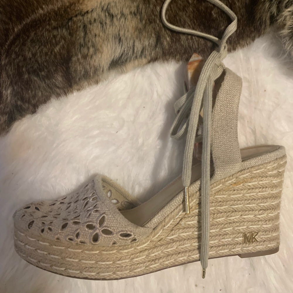 Michael Kors Wedges Size 9 WORN TWICE